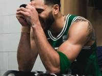 兰博电竞-包含塔图姆在尤文图斯比赛中回归赛场，高光表现引发热议！的词条