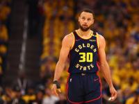 Lanbo-包含库里在C9比赛中比分优势明显，关键助攻引发热议！的词条