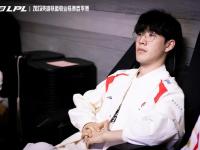 兰博竞技-包含Ming爆冷击败DWG，出色防守引爆全场！的词条