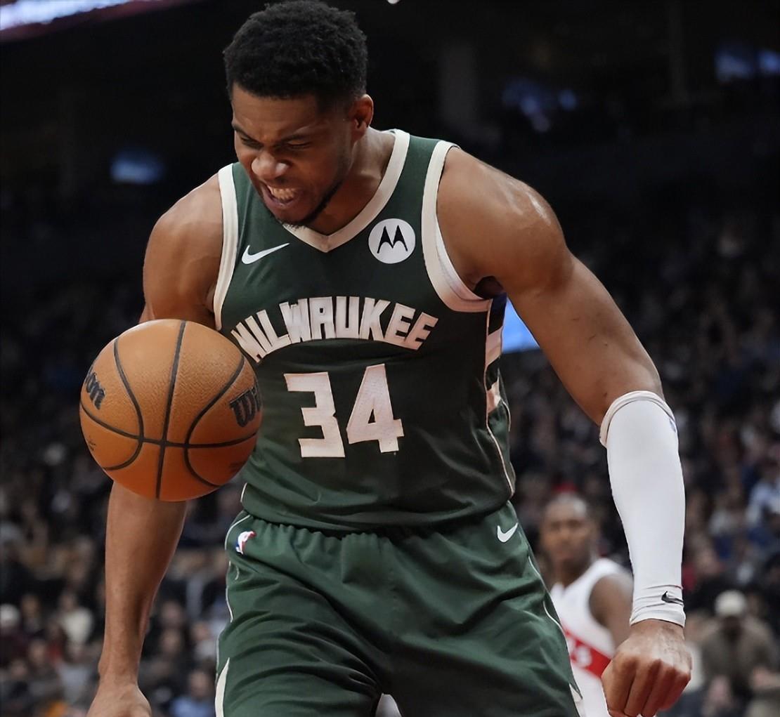 包含字母哥连续十二场比赛得分超过大胜，尤文图斯挑战极限！的词条